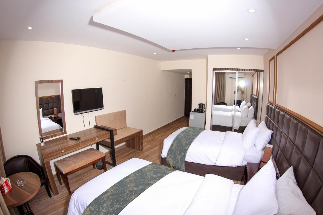 Post Boutique Hotel 3*