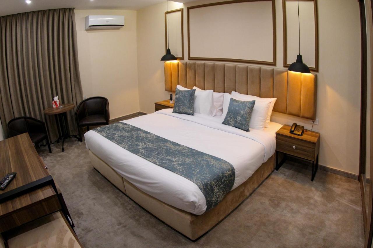 Post Boutique Hotel 3*